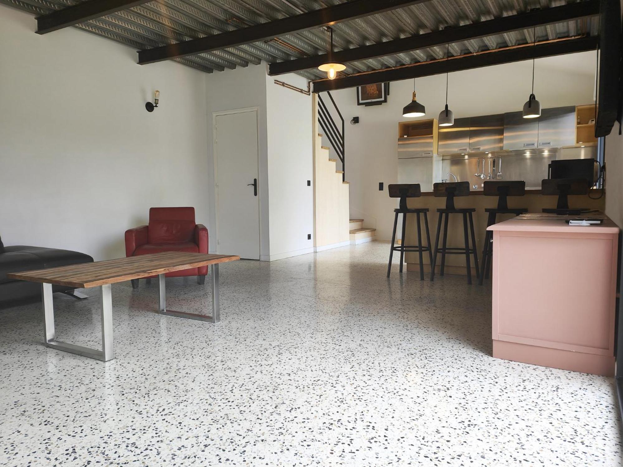 Sara Apartment