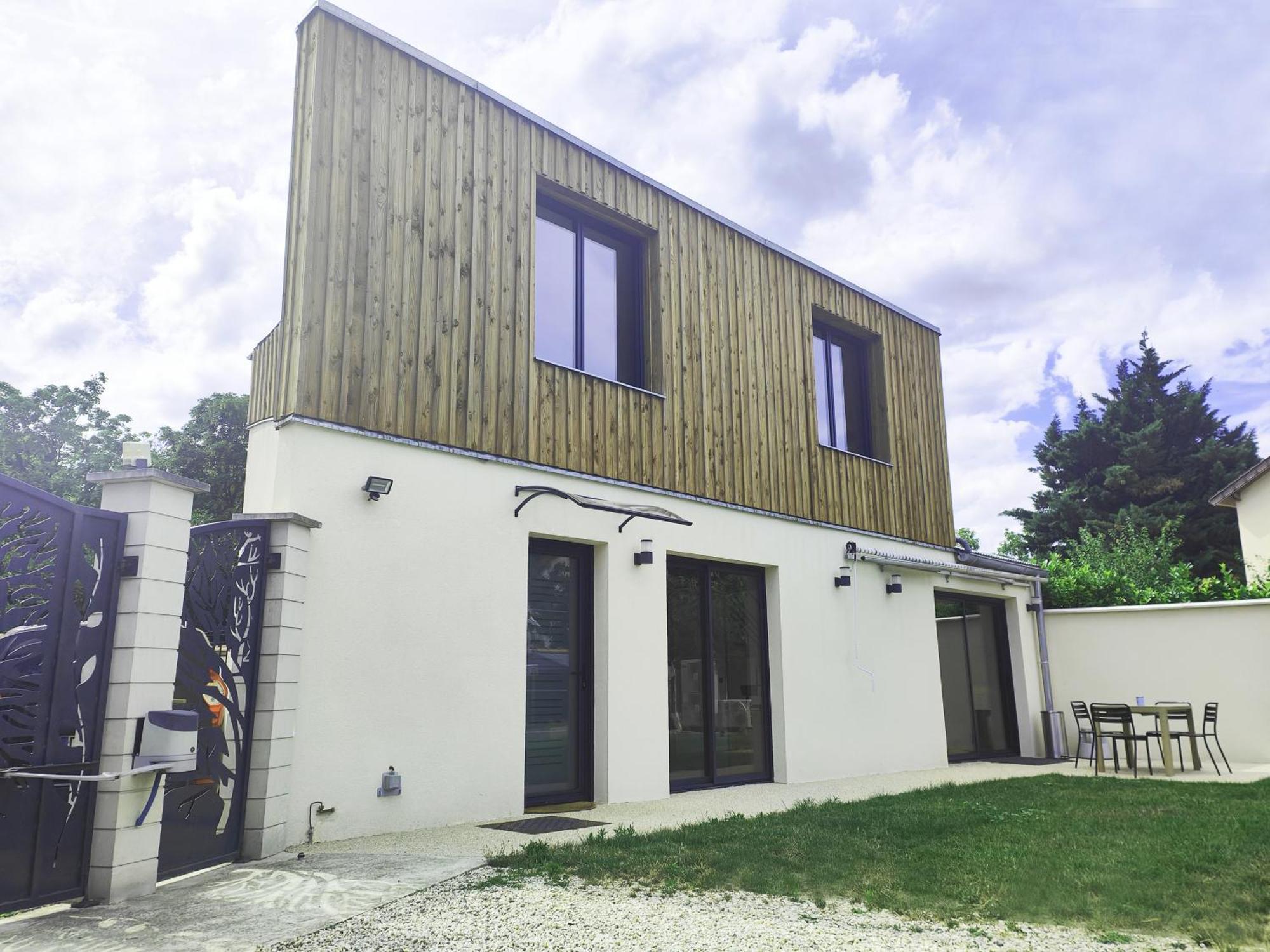 Apartment Sara Aulnay-sous-Bois